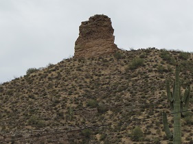 Butte behind town of Tortilla Flat